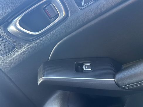 Used 2024 Honda Civic Touring image 25