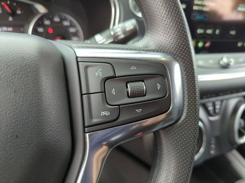 Used 2024 Chevrolet Blazer LT FWD image 12