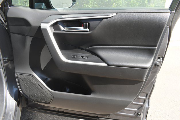 Used 2024 Toyota RAV4 XLE w/ Convenience Package AWD/4WD image 24
