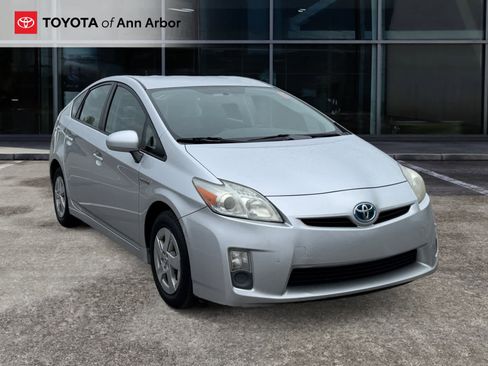 Used 2010 Toyota Prius Two FWD image 1