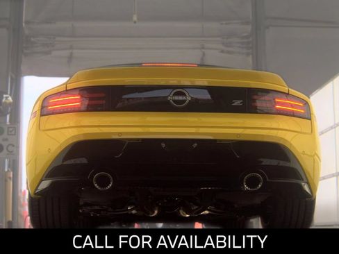 Used 2024 Nissan Z Performance w/ Floor Mat Package RWD image 3