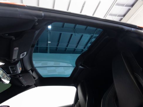 Used 2020 Chevrolet Corvette Stingray Preferred Cpe w/ 2LT Preferred Equipment Group image 31