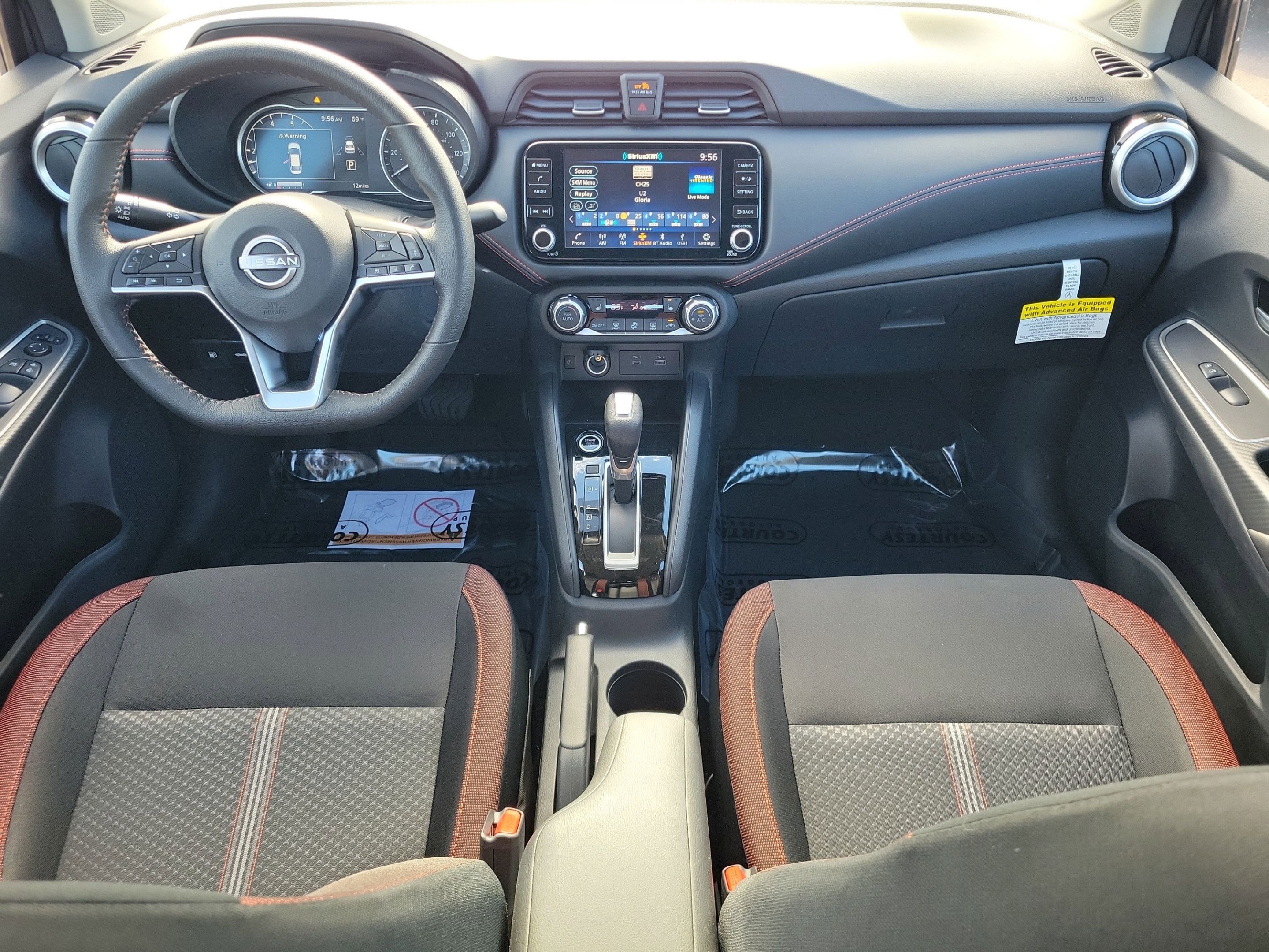 New 2025 Nissan Versa SR w/ Trunk Package FWD image 12
