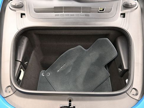 Used 2025 Porsche 718 Cayman GT4 image 12