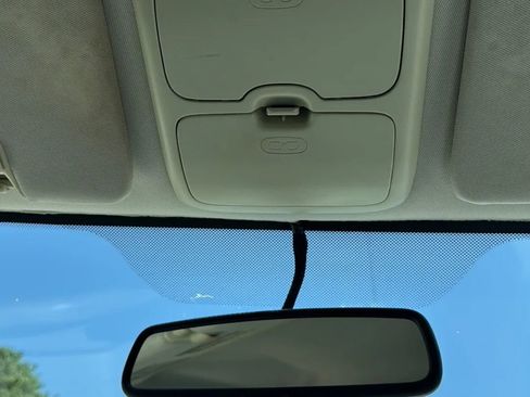 Used 2012 Ford Escape XLT image 21