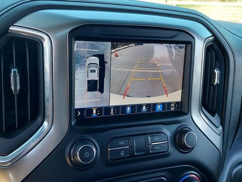 Used 2020 Chevrolet Silverado 1500 LTZ w/ LTZ Premium Package image 12