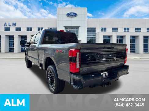Used 2025 Ford F250 Platinum w/ FX4 Off-Road Package AWD/4WD image 8