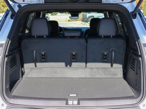 New 2026 GMC Acadia Elevation w/ Elevation Premium Package image 7