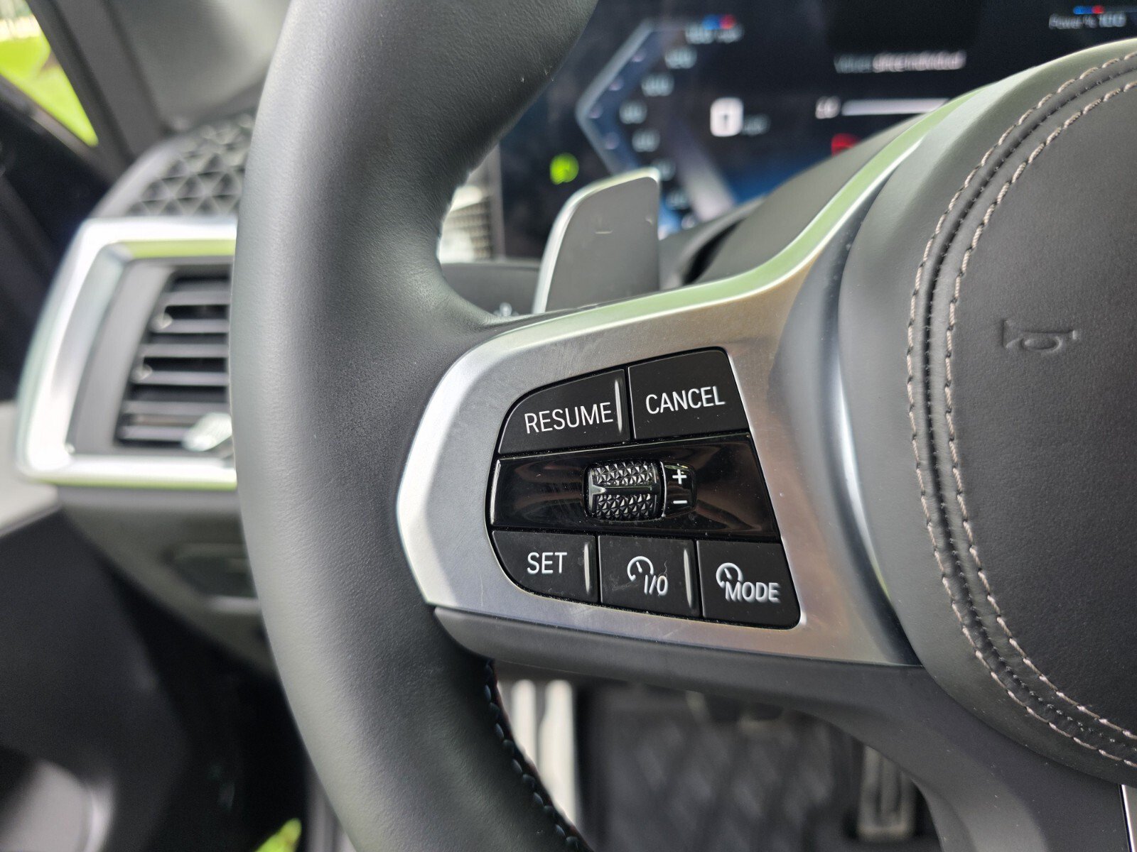 Used 2025 BMW X5 M60i w/ Climate Comfort Package AWD/4WD image 19