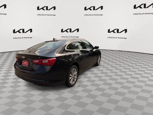 Used 2024 Chevrolet Malibu LT FWD image 8