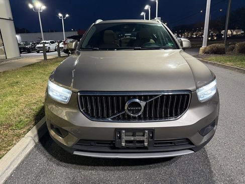 Used 2021 Volvo XC40 T5 Inscription w/ Advanced Package image 4