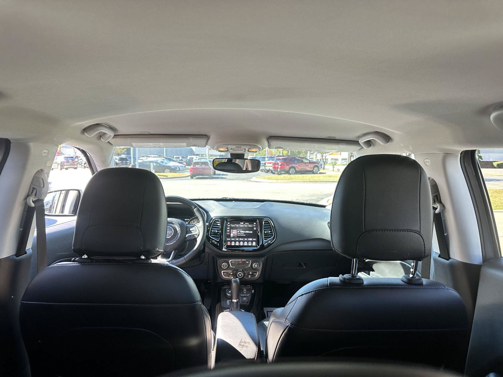 Used 2019 Jeep Compass Limited AWD/4WD image 17