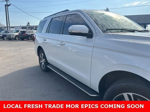 Used 2022 Ford Expedition XLT image 7