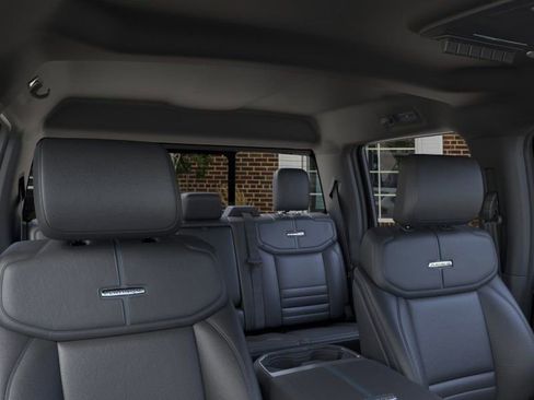 New 2026 Ford F250 Platinum image 22