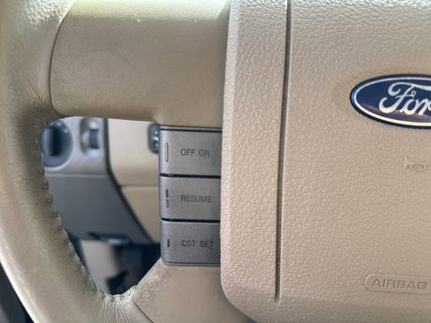 Used 2007 Ford F150 Lariat image 14