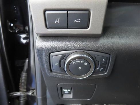 Used 2021 Ford Expedition XLT RWD image 17
