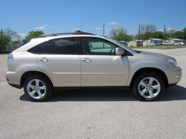 Used 2006 Lexus RX 330 AWD w/ Premium Plus Pkg image 2