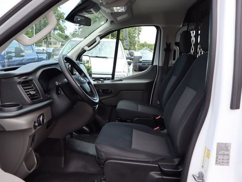 Used 2025 Ford Transit 250 Low Roof w/ Exterior Upgrade Package RWD image 19