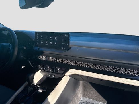 Used 2024 Honda Accord EX-L image 30