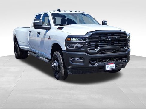 New 2026 RAM 3500 Tradesman AWD/4WD image 3