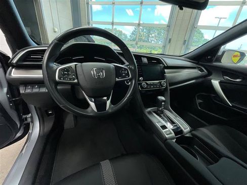 Used 2020 Honda Civic EX image 13