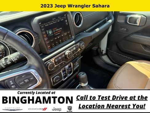 Used 2023 Jeep Wrangler Unlimited Sahara w/ LED Lighting Group AWD/4WD image 11