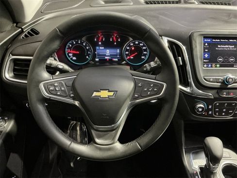 Used 2023 Chevrolet Equinox LT image 24