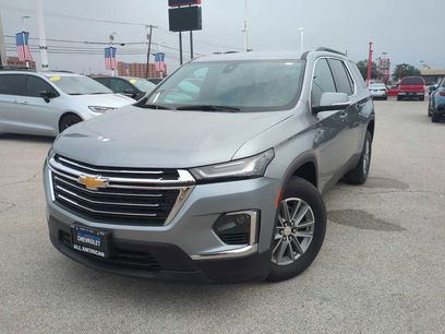 Used 2024 Chevrolet Traverse LT