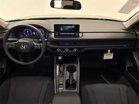 New 2025 Honda Accord LX image 13