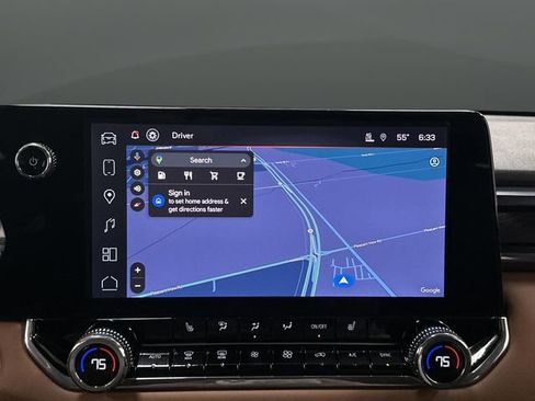 Used 2023 GMC Canyon AT4 image 9