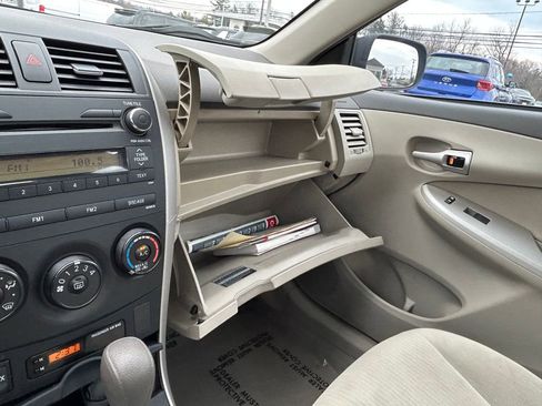 Used 2010 Toyota Corolla LE image 26