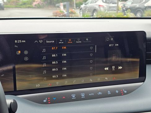 New 2026 Nissan Leaf SV+ w/ Illuminated Package FWD image 20