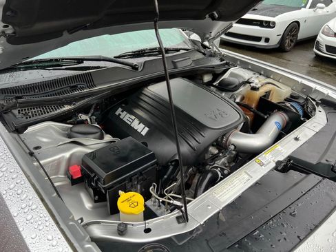 Used 2010 Dodge Challenger R/T image 22