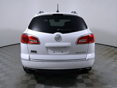 Used 2017 Buick Enclave Leather FWD image 9