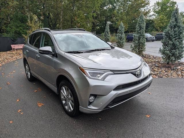Used 2017 Toyota RAV4 Platinum AWD/4WD image 7