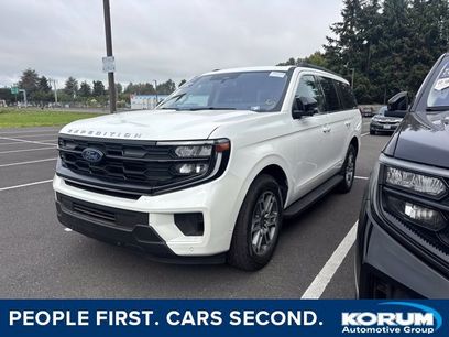 Used 2025 Ford Expedition Active