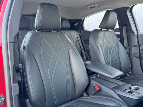 Used 2023 Ford Mustang Mach-E Select image 35