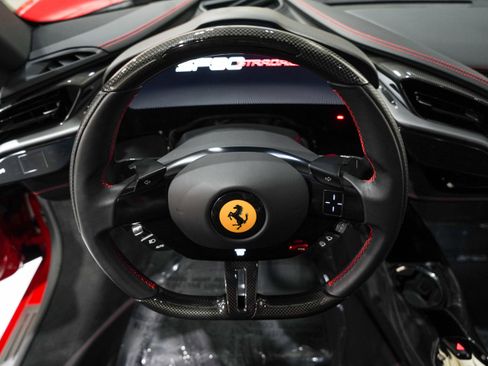 Used 2022 Ferrari SF90 Stradale AWD/4WD image 11