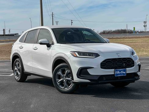 New 2026 Honda HR-V LX image 2