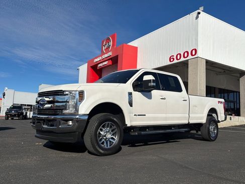 Used 2019 Ford F350 Lariat w/ Lariat Ultimate Package image 40