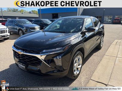 Used 2024 Chevrolet Trax LS w/ LS Convenience Package