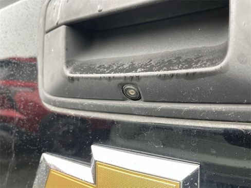 Used 2018 Chevrolet Silverado 1500 LT w/ All Star Edition image 7