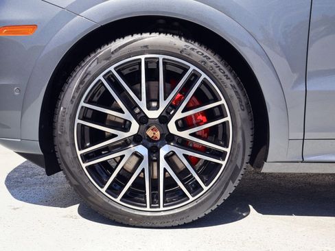 New 2026 Porsche Cayenne S image 27