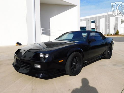 Used 1992 Chevrolet Camaro RS image 7