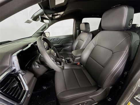 New 2026 GMC Canyon Elevation w/ Convenience Package image 16