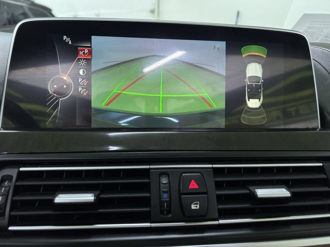 Used 2016 BMW 650i Convertible RWD image 22
