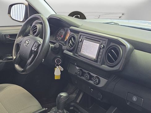 Used 2019 Toyota Tacoma SR w/ SR Convenience Package RWD image 23