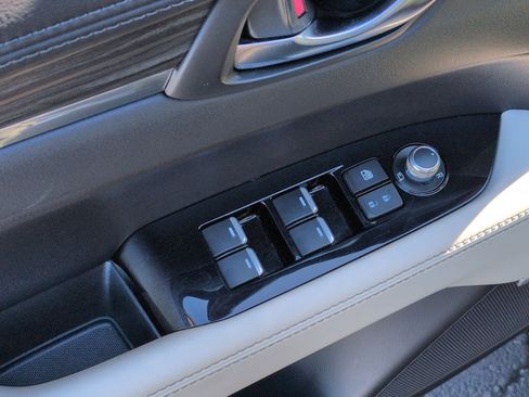 Used 2022 MAZDA CX-5 AWD 2.5 S w/ Premium Plus Pkg image 15