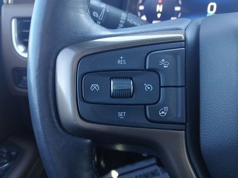 Used 2022 Chevrolet Suburban High Country image 19