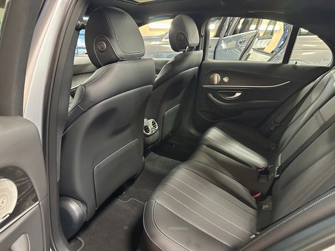 Used 2023 Mercedes-Benz E 350 Sedan image 25